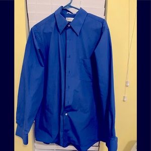 ❤️ 2 for $10❤️ Van Heisenberg “wrinkle free” dress shirt